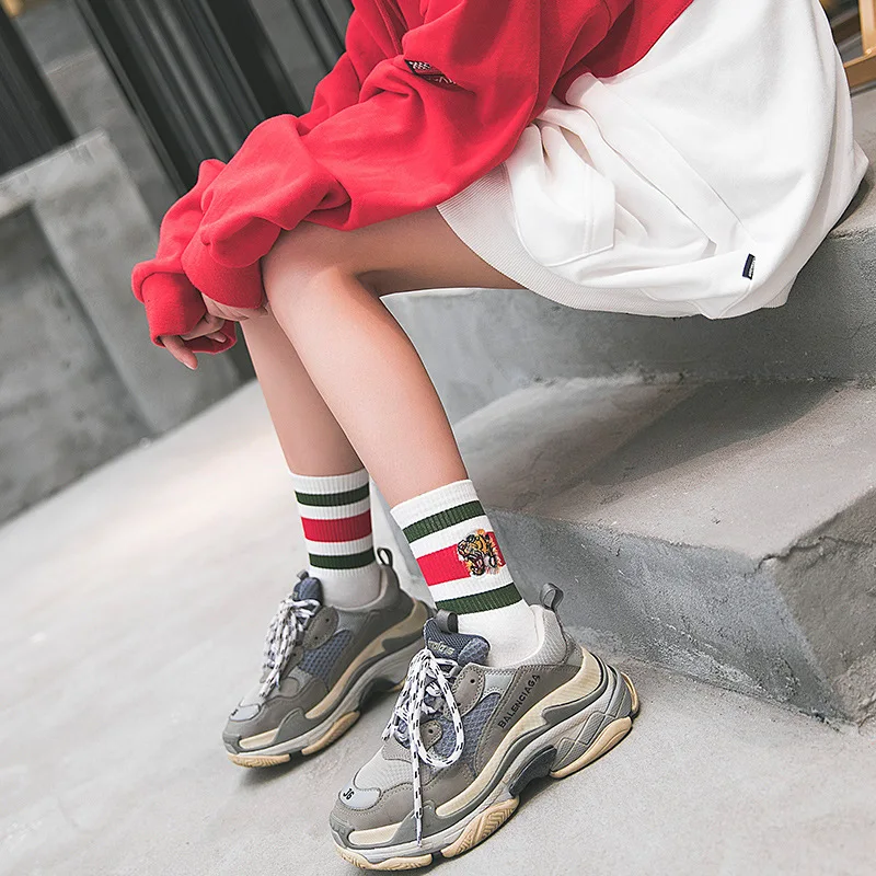 Women Men Tiger Printing Stripes Cotton Socks Streetwear Hiphop Skate Harajuku White Black Happy Socks Fashion Crew Socks Hombre