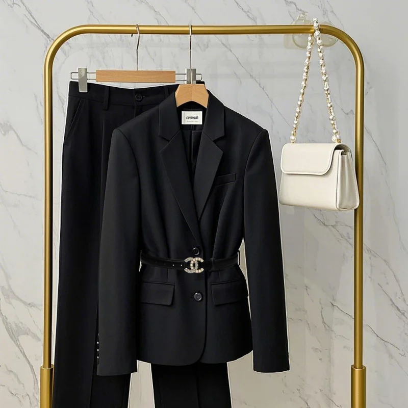 2025 Fibbia ad ardiglione da donna di nuova moda con fibbia a doppio anello in oro intarsiato con perle Pantaloni jeans gonna da donna Joker