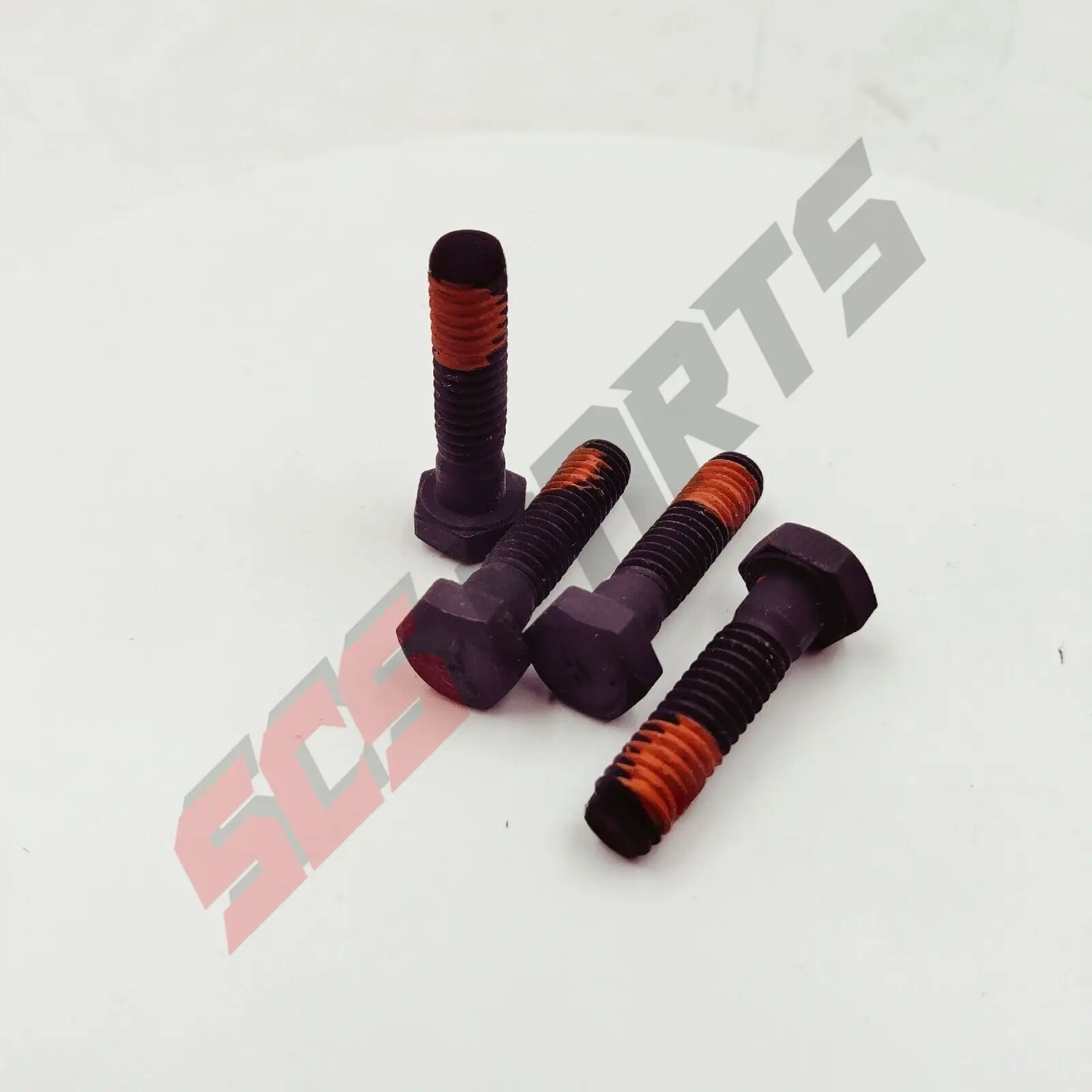 

3070962 Винт с шестигранной головкой подходит для двигателя Cummins KTA19 KTA38 KTA50 NT855 QSK