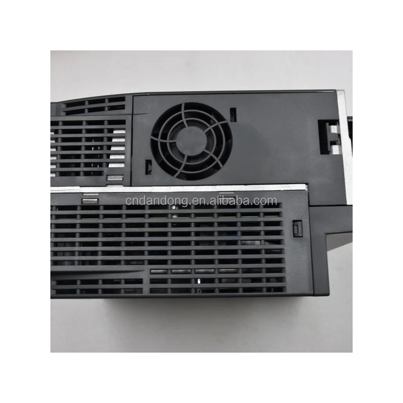 Electric Equipment Single Phase To Three Phase Inverter 6SE7021 8TB11 Z Z=V01 Frequency Converter Inverter