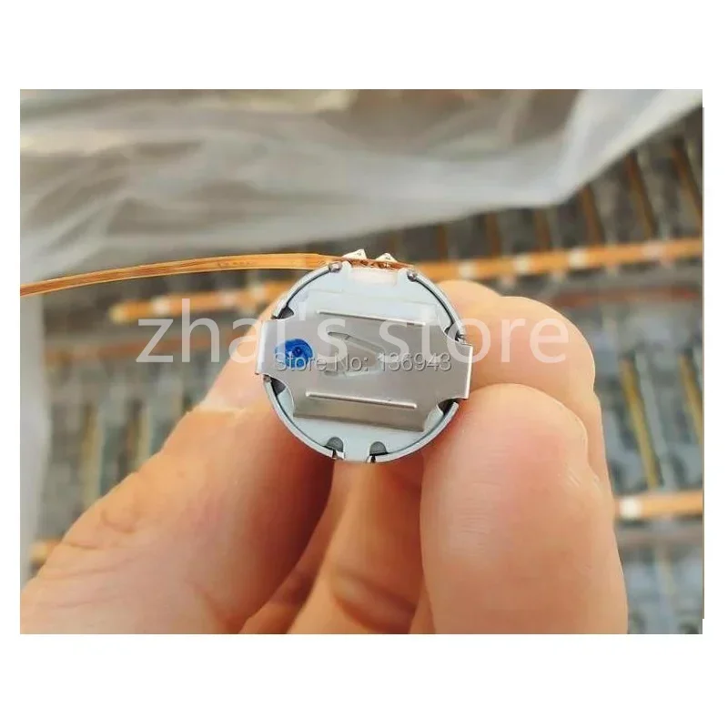 Nuevo 2 uds Japón Nidec Original 15MM 2 fases Motor paso a paso de 4 cables con varilla de tornillo de 50,5mm