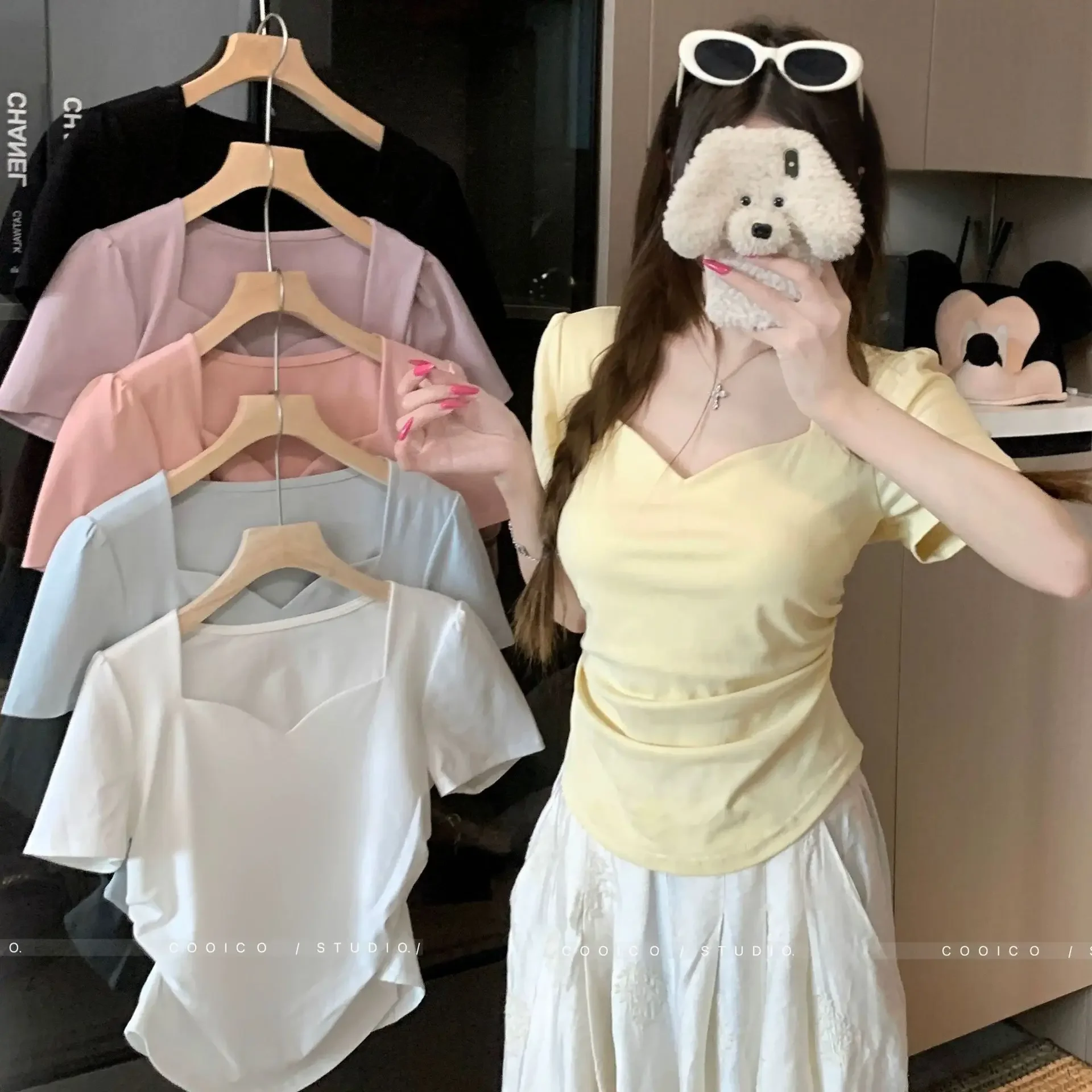 T-shirt a maniche corte con colletto quadrato e maniche a palloncino larghe Donna Estate Nuovo top capispalla dimagrante con copertura di carne taglie forti