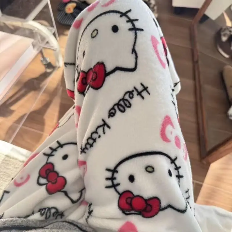 

Фланелевые пижамные штаны Sanrio Hello Kitty для женщин, повседневная домашняя одежда, осенне-зимняя плюшевая теплая ночная одежда с мультяшным дизайном и белым граффити