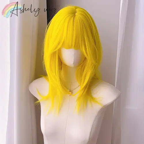 Imagen 2 del producto Peluca amarilla Ashely para mujer, peluca de Cosplay con flequillo, pelo de longitud media Lolita con capas, pelucas sintéticas de fibras de alta temperatura