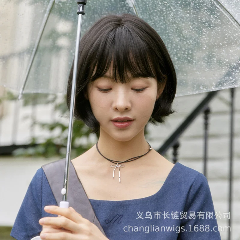 

Женский короткий парик, новый фасон боб, полностью закрывающий голову, имитация натуральных длинных волос, имитация натуральных волос, похожих на настоящие человеческие.