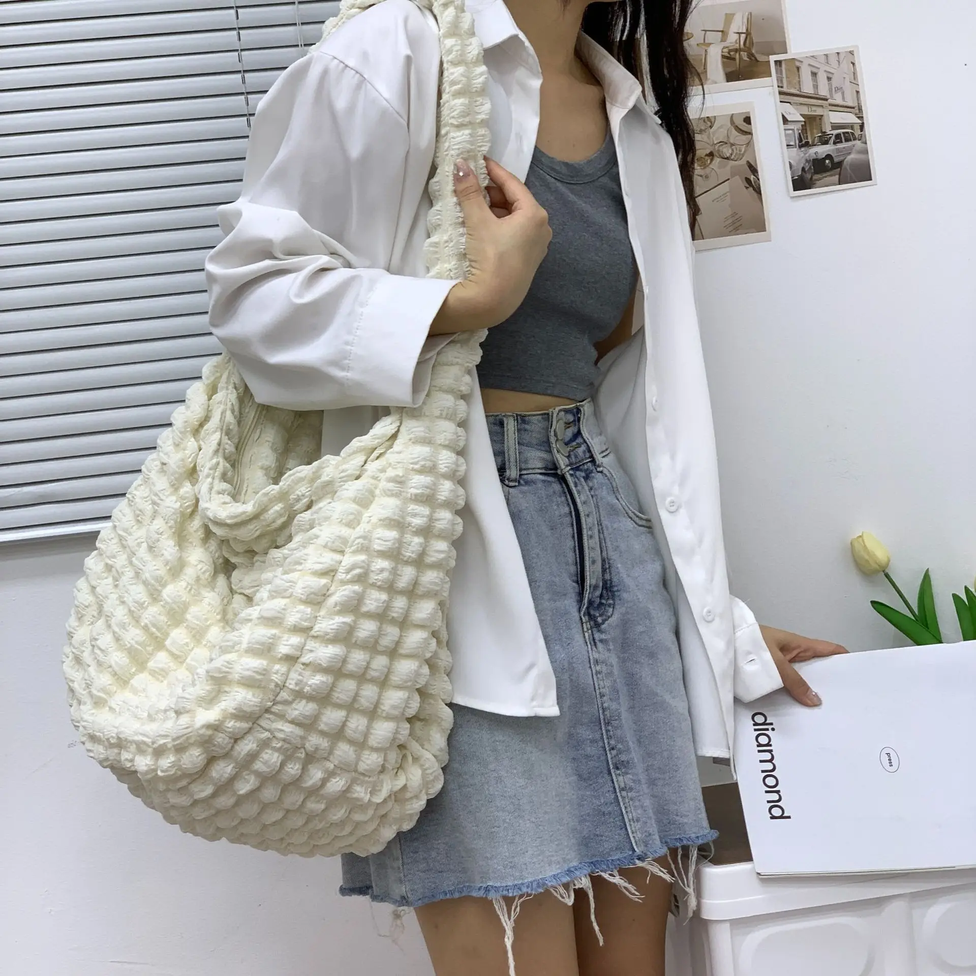 Casual Ruched Large Hobos Tote Bag Designer Women Shouder Bags Nylon Padded Crossbody Bag Big Puffer Bag Shopper Purses 2023