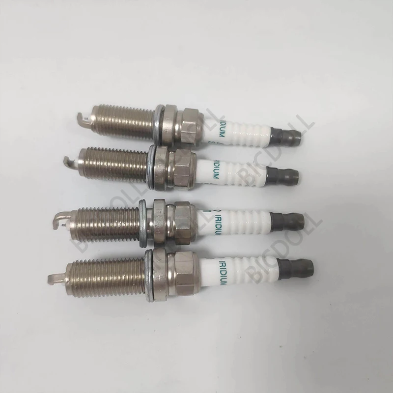 

4/6PCS 3499 SC16HR11 Iridium Spark Plug for Toyota C-HR Corolla Lexus CT200h Prius Scion iM iQ xD 1.3L 1.8L 2.0L Ignition Parts