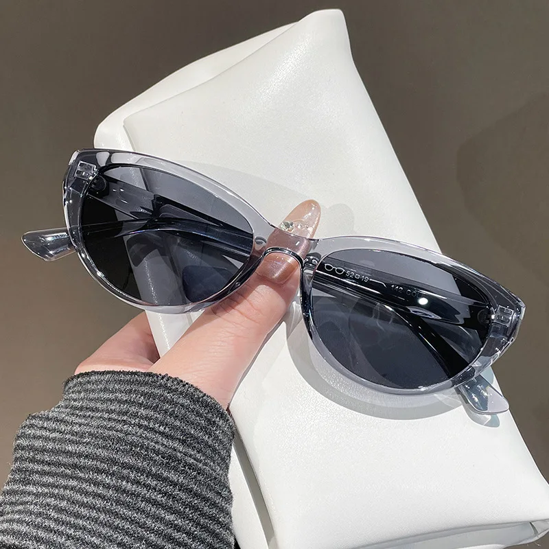 2026 Polarized Cat Eye Sunglasses Women UV400 Retro Small Frame Fashion Shades for Driving Streetwear