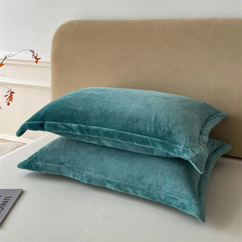 Solid Color Pillows Cover Velvet Pillowslip Funda Almohada 48x74cm Pillowcase Rectangle Cushion Cover 2pcs Warm Pillow Cases