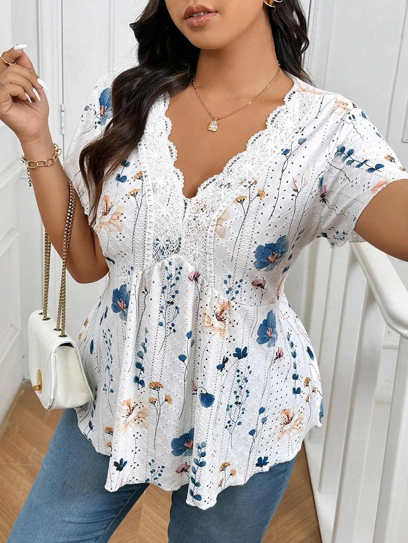 

Women Floral V-Neck Lace Trim Peplum Top Summer Boho Blouse