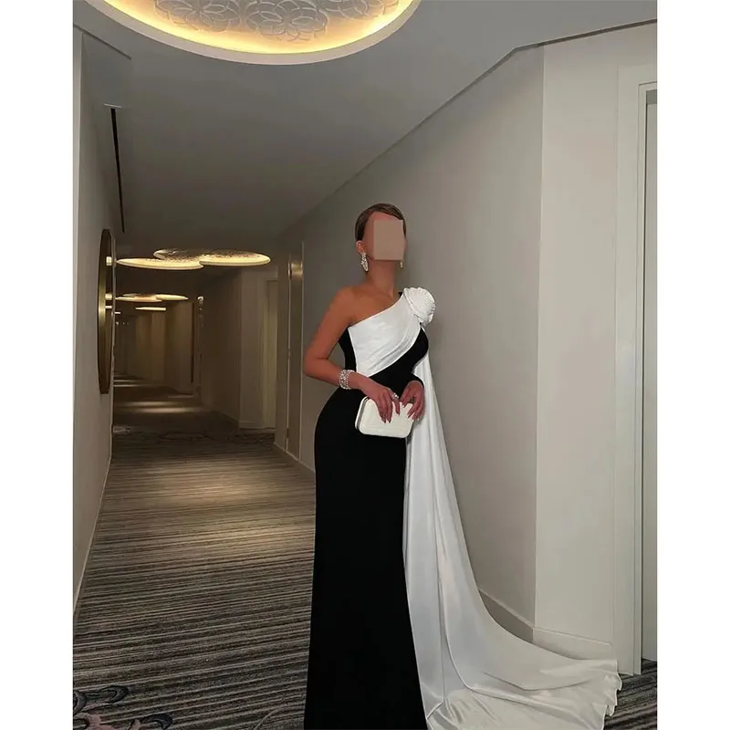 Classy Contrast Prom Dresses One Shoulder Cape Pleated Floor Length Evening Gowns Saudi Arabia Wedding Party Dresses