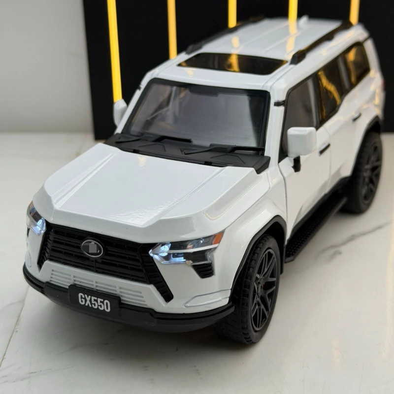 

1:24 GX550 SUV Alloy Luxy Car Model Diecast Metal Vehicles Car Model Simulation Sound and Light Children Toy Gift