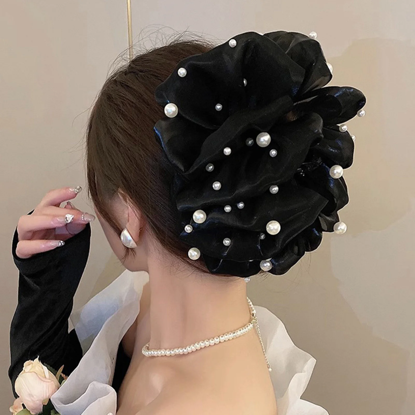 Non-Slip Hair Claw Clip Elegant for Daily Matching Oversized Mesh Bowknot Pearl Hair Accessory for Women Girls Chic Style
