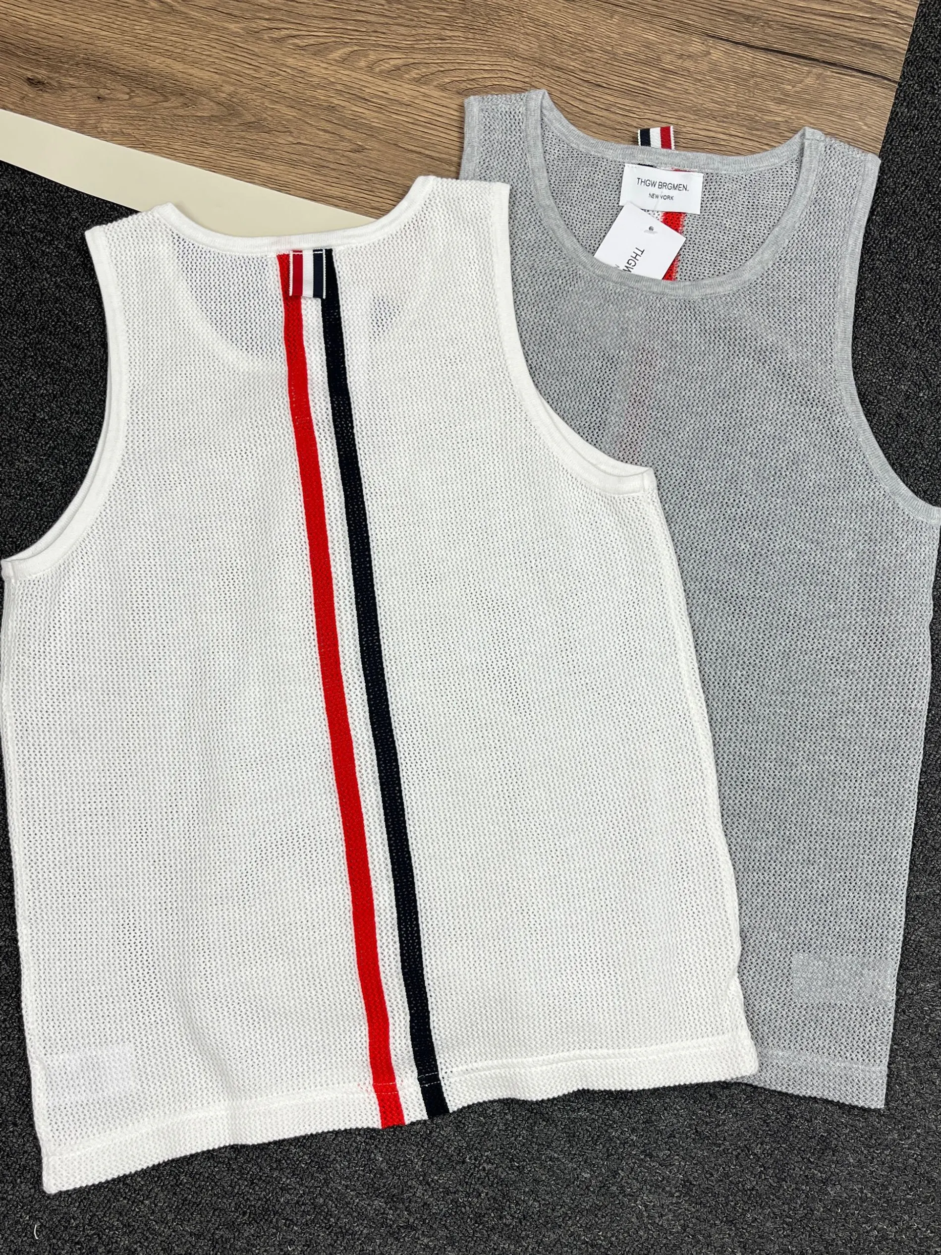

Faionable Summer Couple's Striped Breathable Casual Vest Hollow out Cotton Sweat Vest Men's Women's Leisure Sport Top