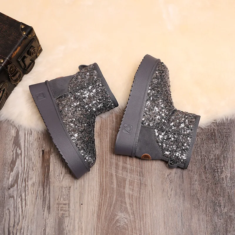 

Кожаные ботинки, зимние ботинки с блестками, женские короткие ботинки на толстой подошве, толстые повседневные и плюшевые короткие туфли-трубы.