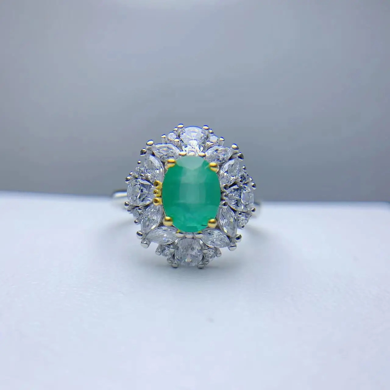 Natural Colombian Emerald Ring 925 Sterling Silver Ring Genuine Fine Gemstone with Certificate