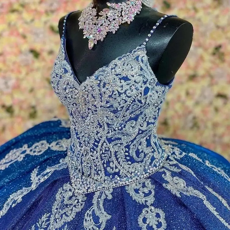 Sexy Spaghetti Strap Quinceanera Vestidos, vestido azul marinho frisado, Catedral Trem Princesa Espartilho, Apliques de Renda, 15 anos