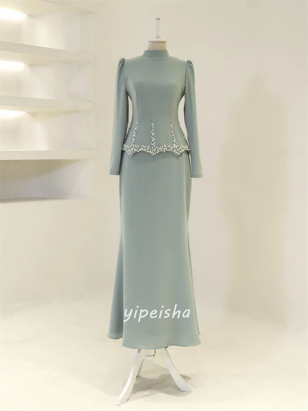 Customized Modern Style Elegant Jersey Rhinestone Ruched Straight High Collar Long Dresses Bespoke Occasion Dresses Formal Retro