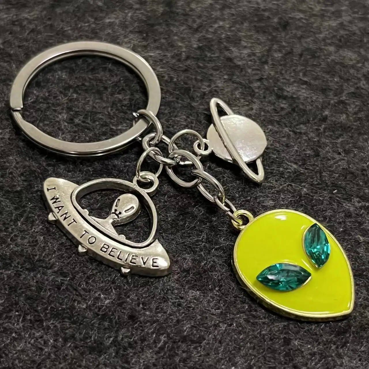 keychain alien UFO Planet Spark Pendant Keychain, Saturn Sun Moon Stars Charm, Backpack Keychain, Bag Key Pendant