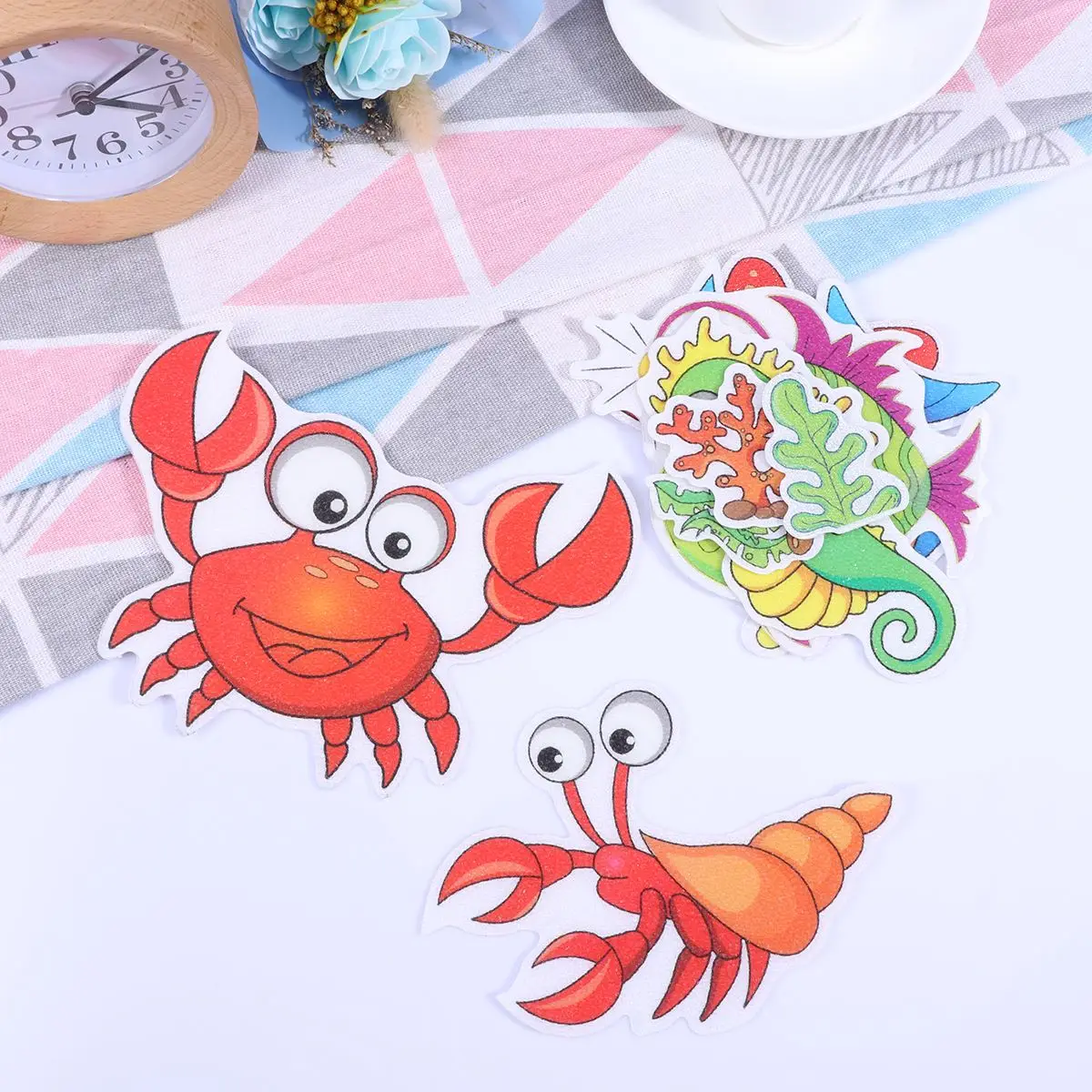 9Pcs Bathroom Anti-slip Stickers Waterproof PU Rubber Shrimp Crab Patterns Cartoon Household Room Bathtub Tape Sand Stickers A30