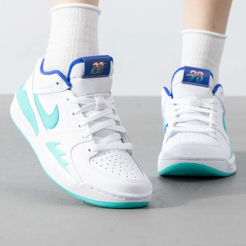 Nike chaussures pour femmes 2024 hiver nouvelle tendance de la mode chaussures de sport jeu formation confortable respirant chaussures de basket HJ3515-100