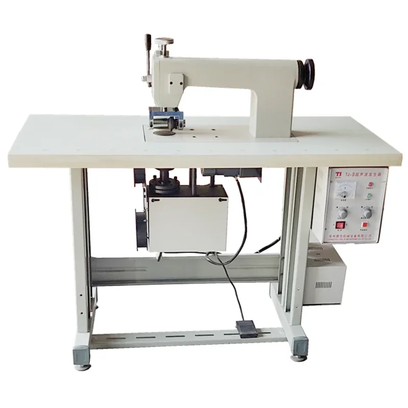 Factory 15K 2200W Ultrasonic Lace PVC Embossing & Welding Machine Side Cutting Sewing Equipment Ultrasonic Lace Sewing Machine