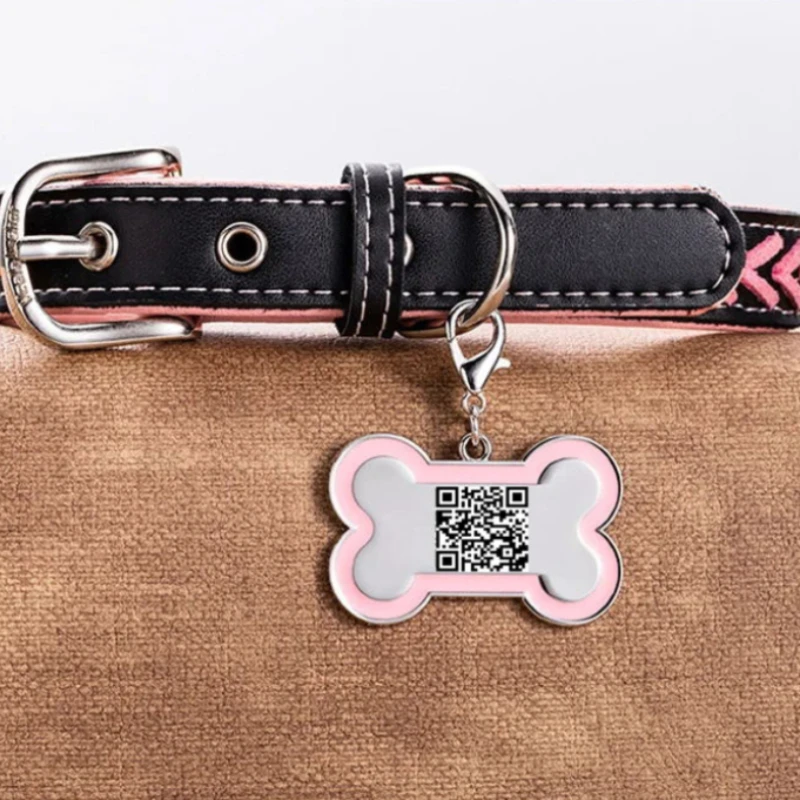 QR Code Pet General Information Storage Cartoon Bone Baking Paint Relief Keychain Selectable Size Customization To Prevent Loss