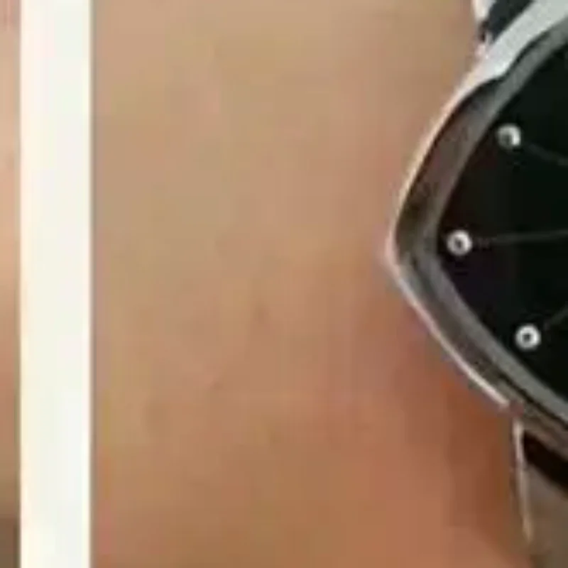 

30 г. Паста для мгновенной полировки часов, крем для восстановления металлических рамок, ремонта царапин на ремешках и экранах, для металлических украшений, инструменты для ремонта с губкой