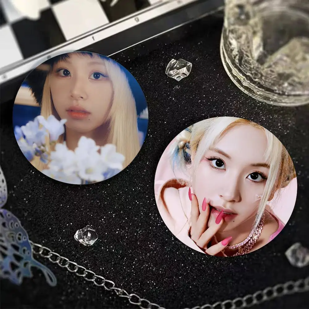 Korean Group Kpop C-Chaeyoung Badges Round Badge Cartoon Brooch Clothing Backpack Accessories Lapel Pin