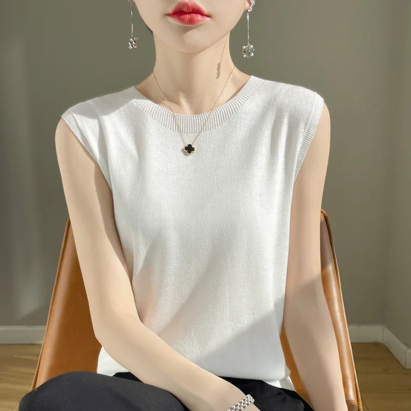 Topy damskie Dzianinowe podkoszulki O-neck Bez rękawów Koszulki z dołem Wiosna Lato Tank Top Solidny Miękki Koreański Moda Damska Dzianinowy Top