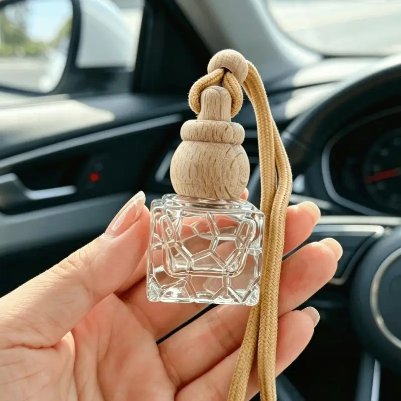 1Pcs 8/10/12ml Alien Cap Empty Car Essential Oil Diffuser Bottle Fragrance Air Freshener Perfume Ornament Accessories