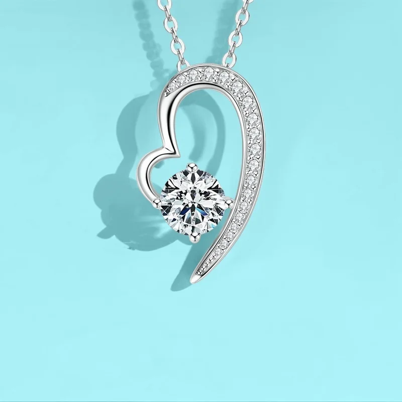collier-avec-pendentif-en-forme-de-cœur-en-diamant-moissanite-couleur-d-certifie-gba-mode-classique-polyvalente-bijoux-en-argent-s925-boite-cadeau-gratuite-1-ct