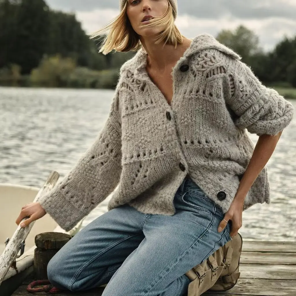 Fashionable Oversized Hollow out Knitted Cardigan for Women Autumn Winter Street Style Polyester Fiber Long Sleeve Button up
