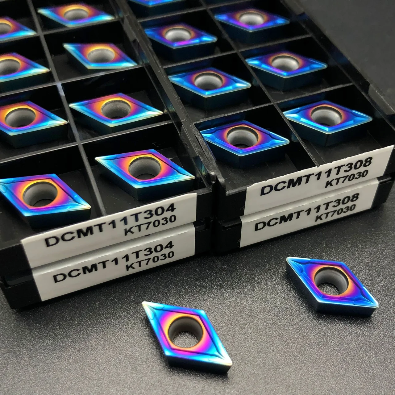 CNC Nano Blue Interne Dreh- und Bohreinsätze DCMT070204 DCMT070208 DCMT11T304 DCMT11T308 Speziell für gehärteten Stahl – Detail 2