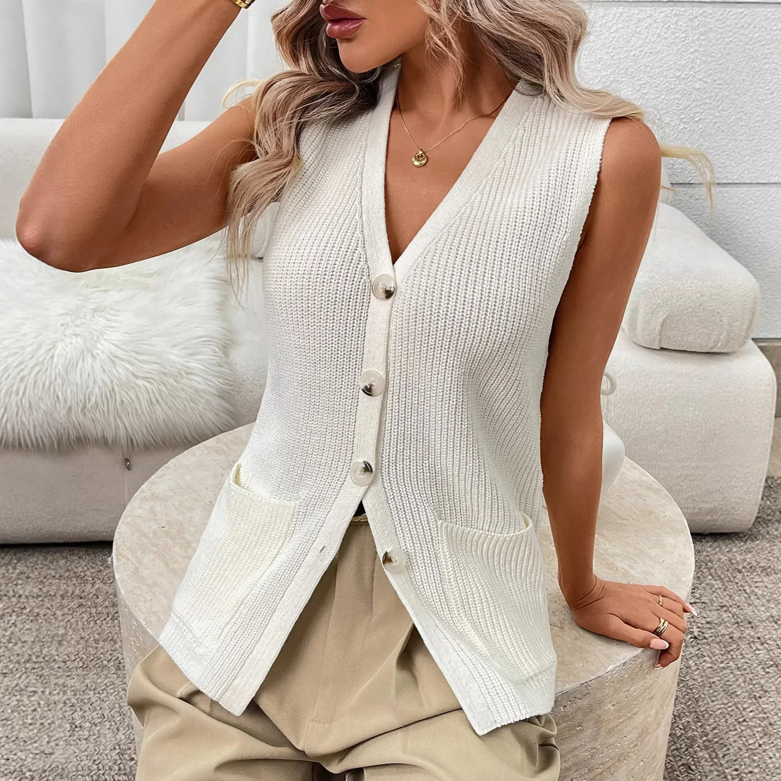 2026 Summer New Women's Fashion Casual Wear Crochet Cardigan Sleeveless Vest Sweater Women