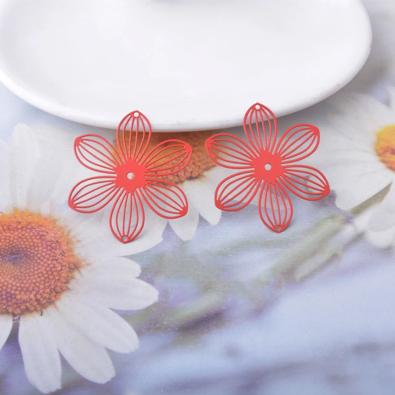 20 Stück AB9270 Messing-Schmuckanhänger, hellgoldene Blumen-Charms, bemalte Verbindungsstücke, Anhänger für DIY-Ohrringe für Frauen, Zubehör – Detail 12