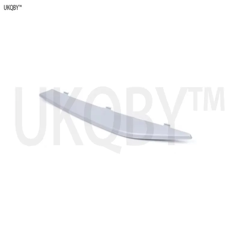 

Решетка частично открытая, правая декоративная тяга левая 51117229181 51117229182