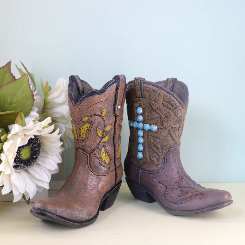 Vintage Creative Boots Vase Hazard Flower Arrangement Container Home Décor Desktop Resin Crafts American Western Cowboy Style