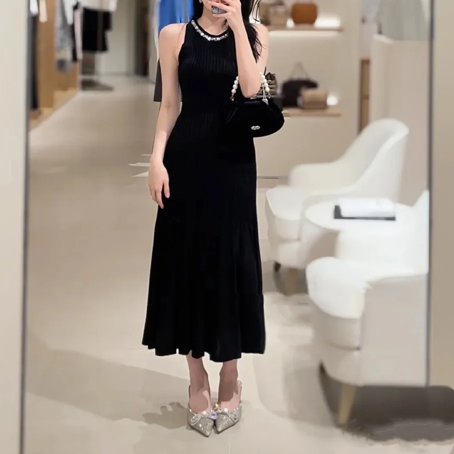 2024 Women Black Knitted Round Neck Dress Diamond French Style Grand Holiday Party Ladies Robe