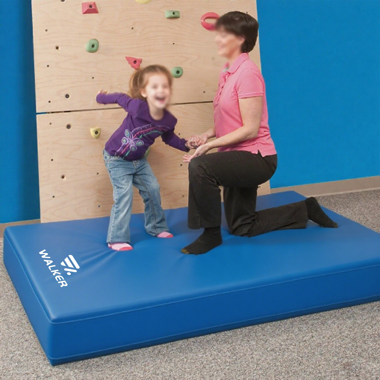 

Самые продаваемые различные виды гимнастических матов для приземления: маты для приземления с брусьями, маты для приземления с балансировочными балками