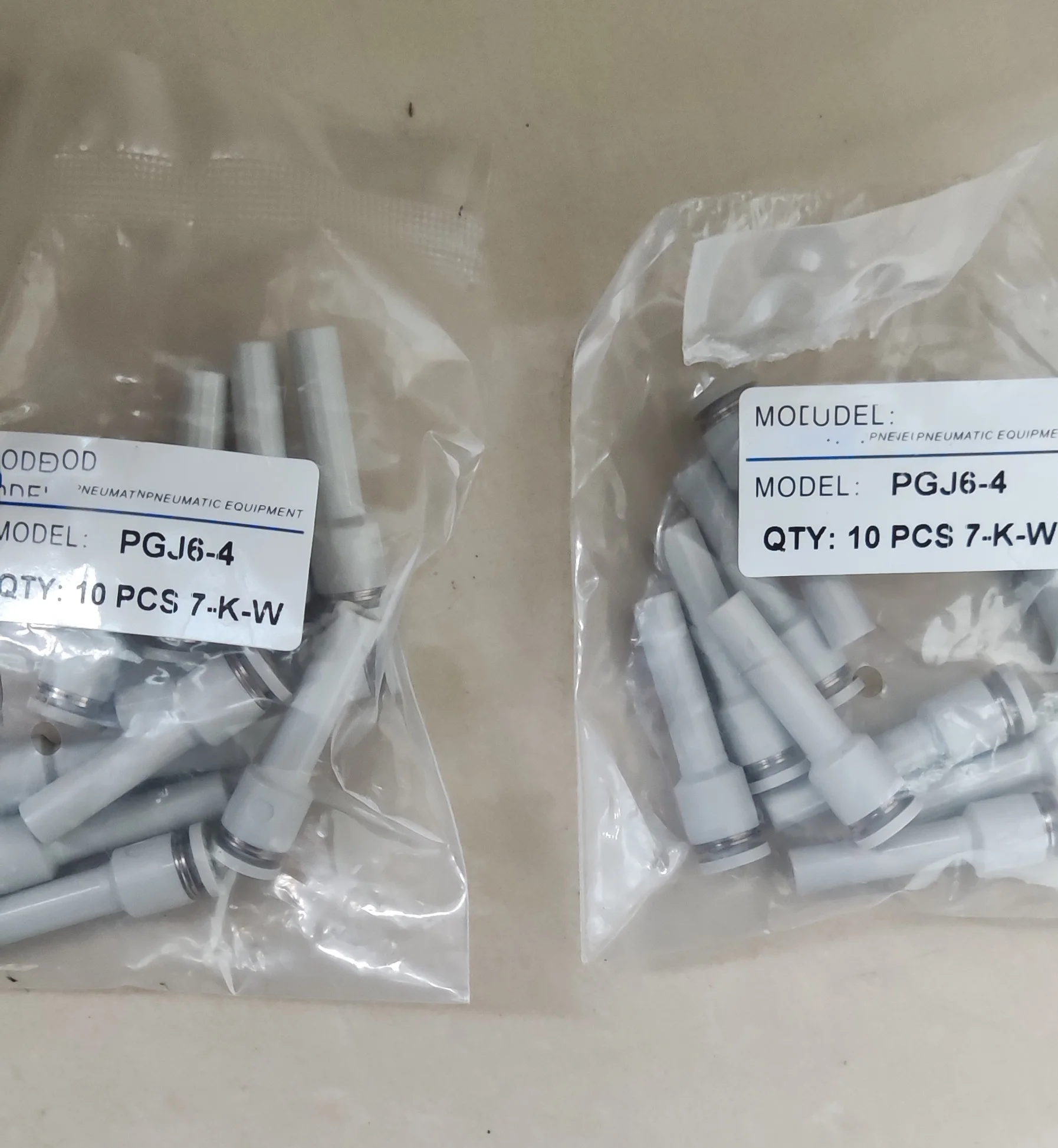 Airtac PGJ Series White Pneumatic Fitting Quick Connect Fitting PGJ6-4 PGJ8-4 PGJ8-6 PGJ10-6 PGJ10-8 PGJ12-10