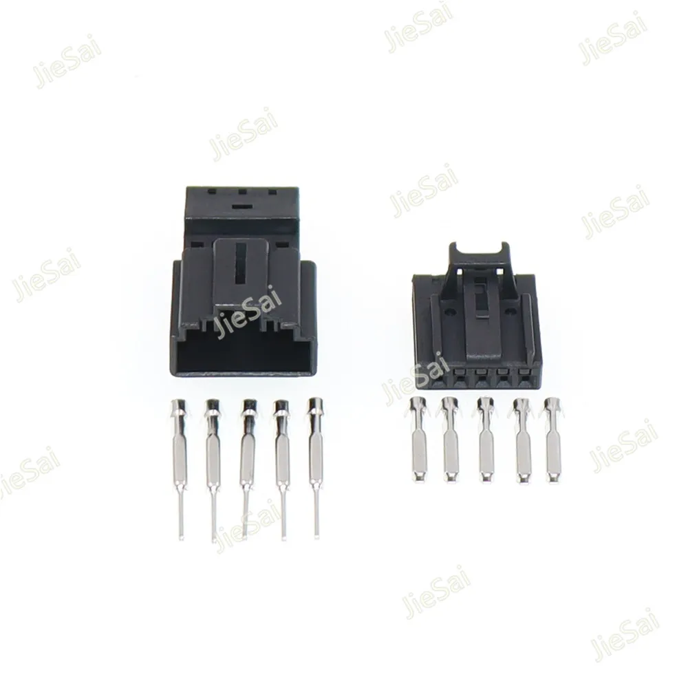 5 Pin Auto Small Current Connector 8R0973705 8R0973605 1418778-2 1563569-1 Car Steering Wheel Wire Socket