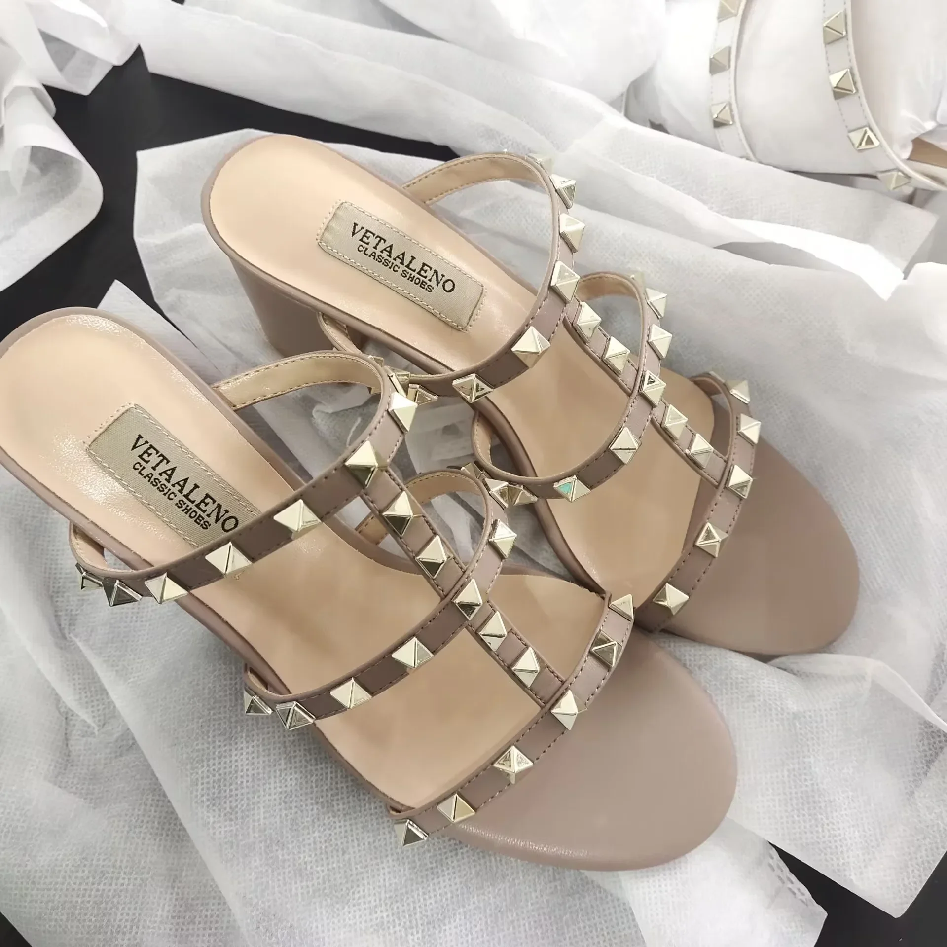 【Measure your feet length before order】Rivets Strappy Luxury Designer Women Elegant Slide Sandals Block High Heel Shoe 75-CHC-33