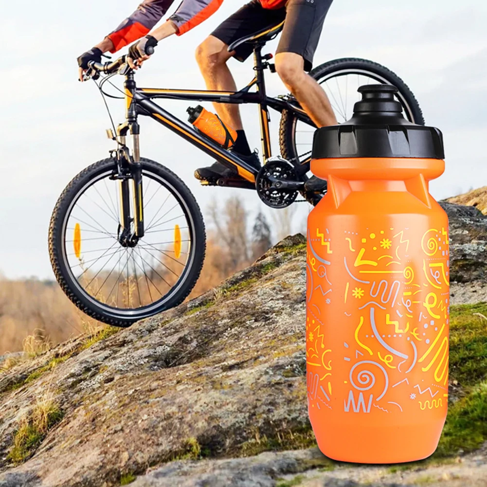 New Mountain Bike Sports Water Bottle Outdoor Cycling Plastic Water Cup Squeeze Anti-side Leak Cycling Water Bottle 550ML