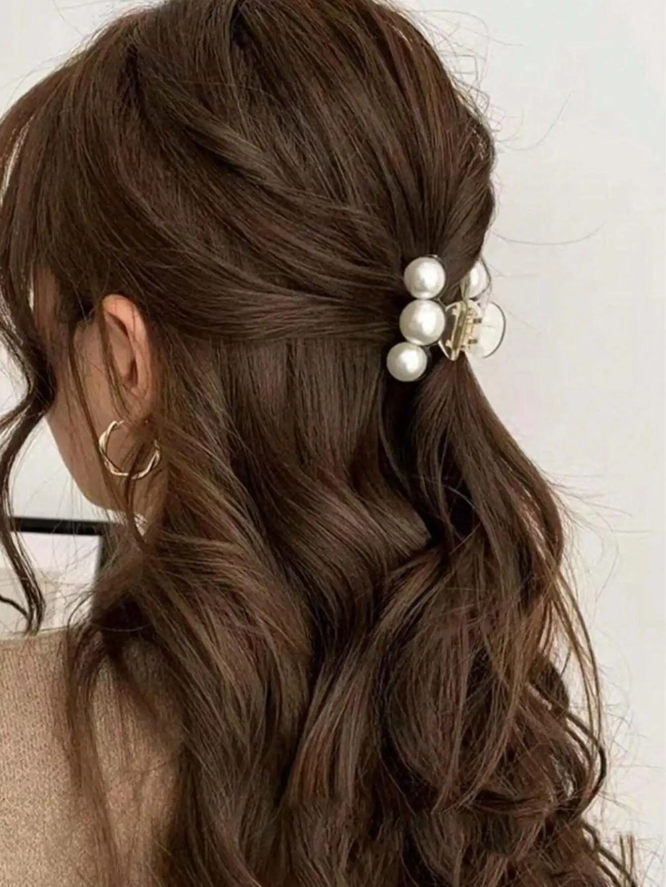 

7cm Faux Pearl Hair Claw Elegant Hair Clip for Women