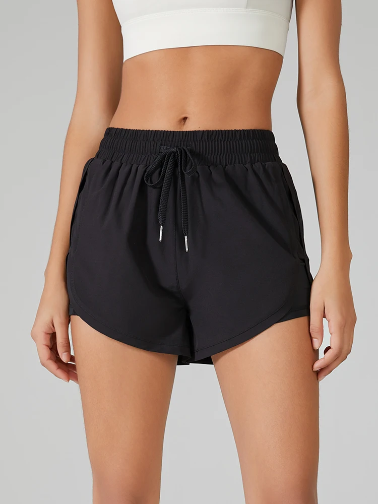 Women's Sports Jogging Loose Three Part Shorts Elastic Double Layer Side Pocket Breathable Running Fitness Leisure Yoga Shorts