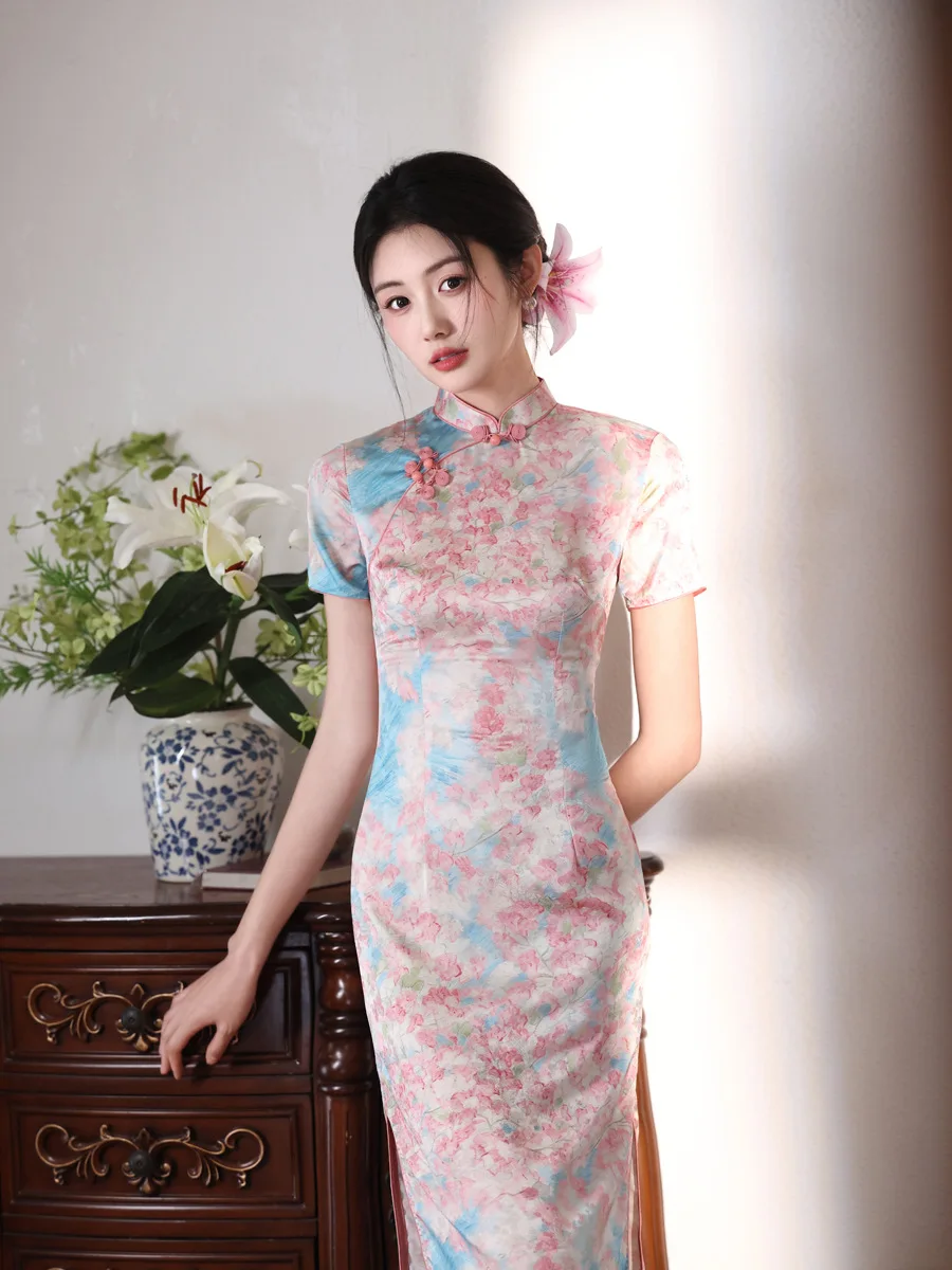 

2026 Pink Blue Short sleeved Cheongsam Chinese Style Summer Style Improvement Chinese High end Dress Daily Handmade Buckle Qipao