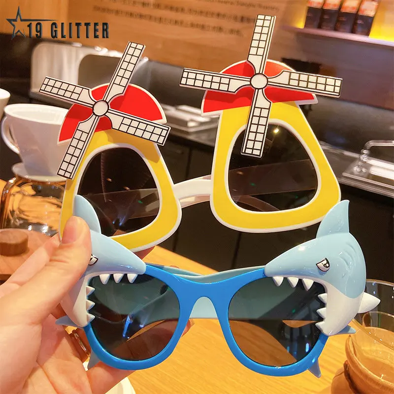 Summer Children Cartoon Shark Shape Children Sunglasses UV Protection Glasses Children\'s Photo Props Kids Eyewear