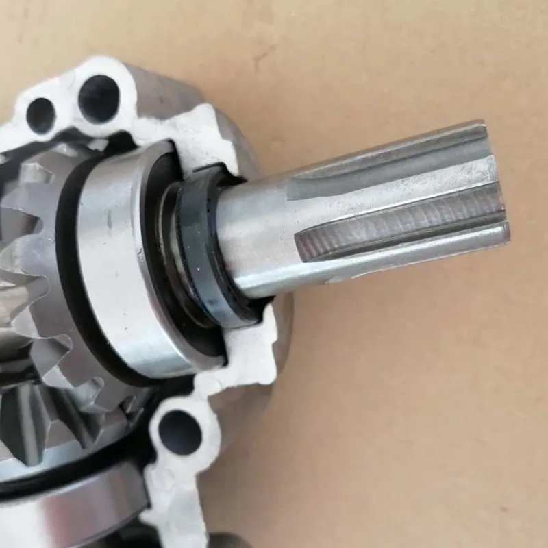 90 Degree Right Angle Gear Transmission Small Spiral Bevel Gear T-type Steering Gear Reversing Right Angle Transmission