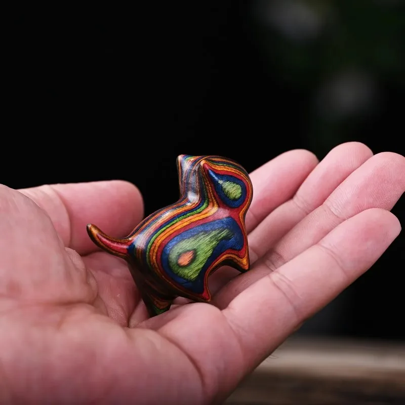 

Cute Cat Handle Rainbow Wood Carving - Mini Tilted Kitten Desktop Ornaments Creative Home Figurine Craft